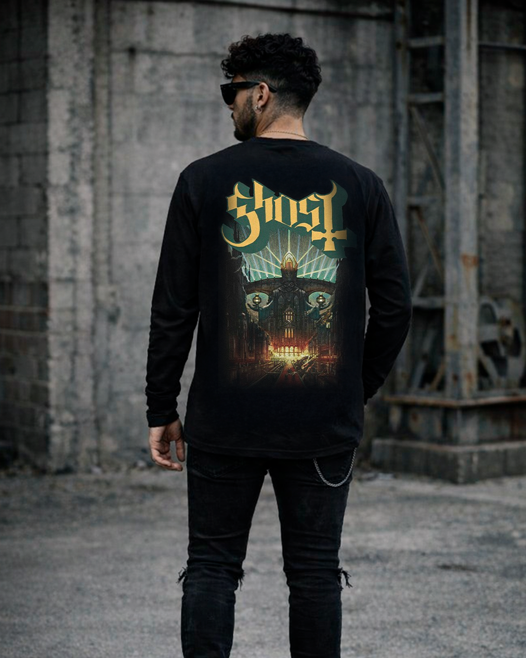 PLAYERA MANGA LARGA GHOST